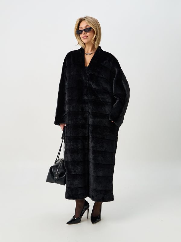 Шуба макси из искусственного меха