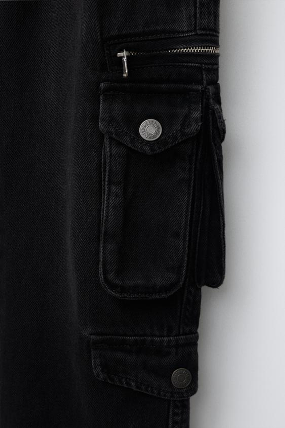 ZARA ДЖИНСЫ МУЛЬТИКАРГО, ЧЕРНЫЙ