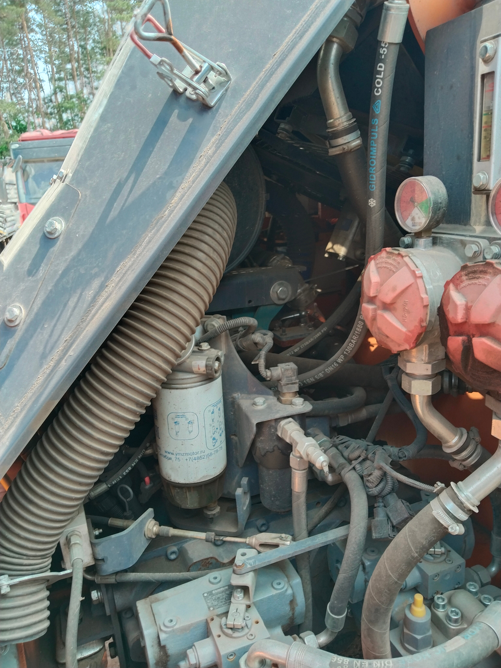 Завод дорожных машин DM* Каток DM-13-SP (Дизельный, 4,4 л, 99 л.с., АТ)