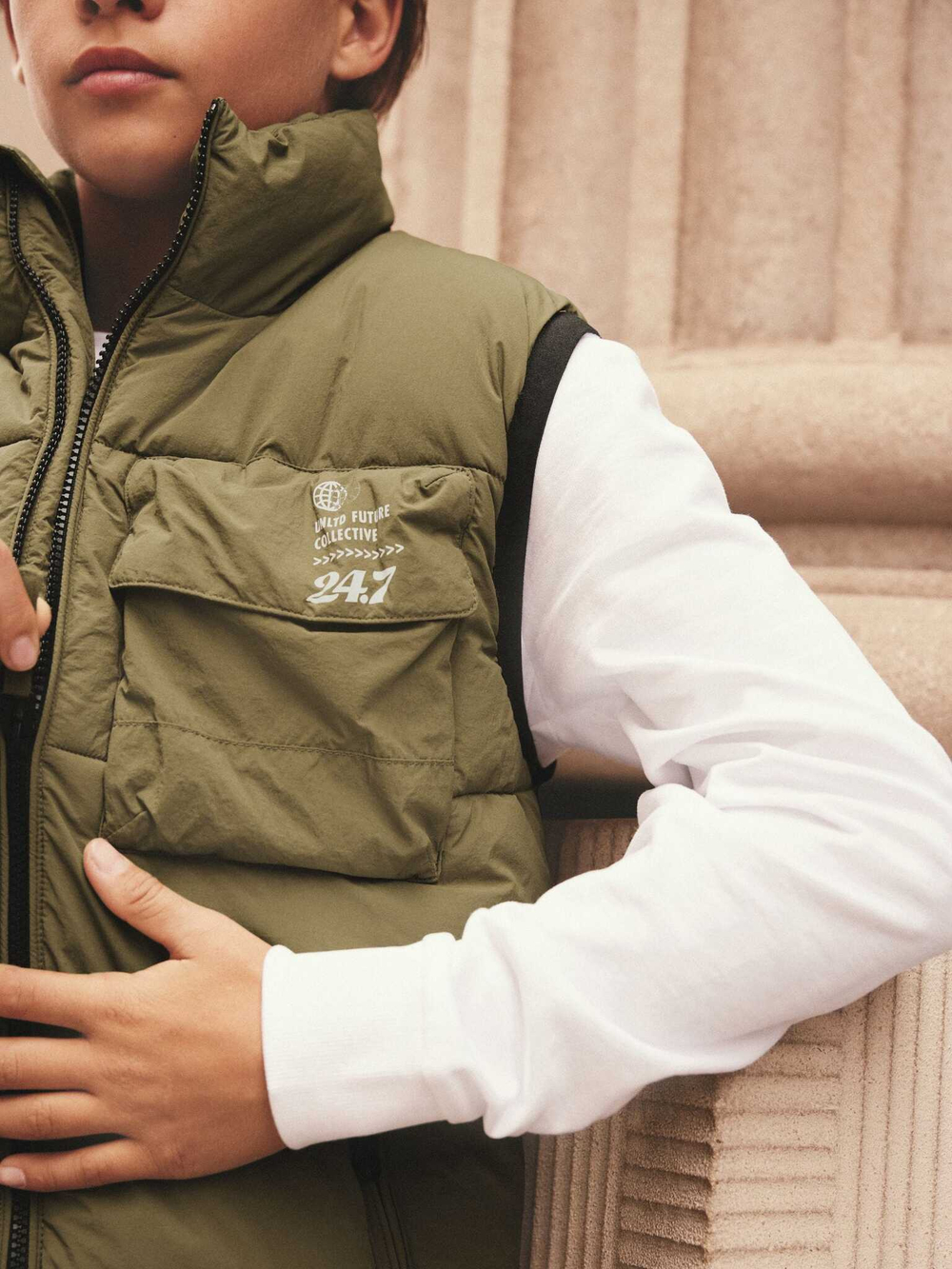 Жилет утепленный для мальчика Next Q51-531, Хаки