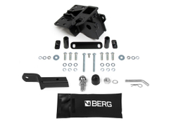 Фаркоп с элект. Smart, под квадрат для Toyota Land Cruiser 300 2021-н.в., шар E, 3500/120 кг, F.5716.001, Berg (паспорт, сертификат)