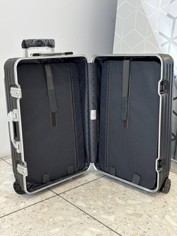 Чемодан Rimowa