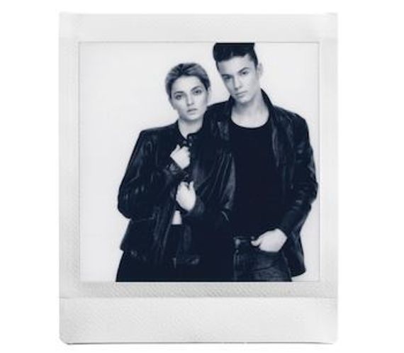 Fotoaparat lenti \ Картридж Fujifilm Instax SQUARE Monochrome, 10 снимков Instax SQUARE Monochrome