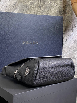 Сумка Prada