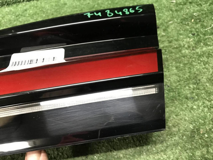 Фонарь правый внутренний BMW 5er G30 (2020-2023)