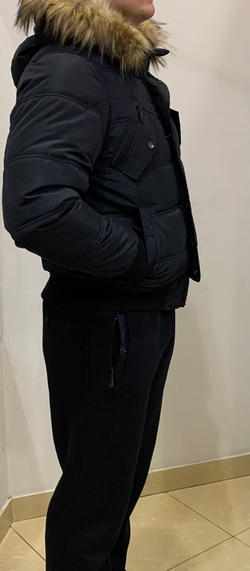 Стильная мужская короткая куртка-парка на синтепоне