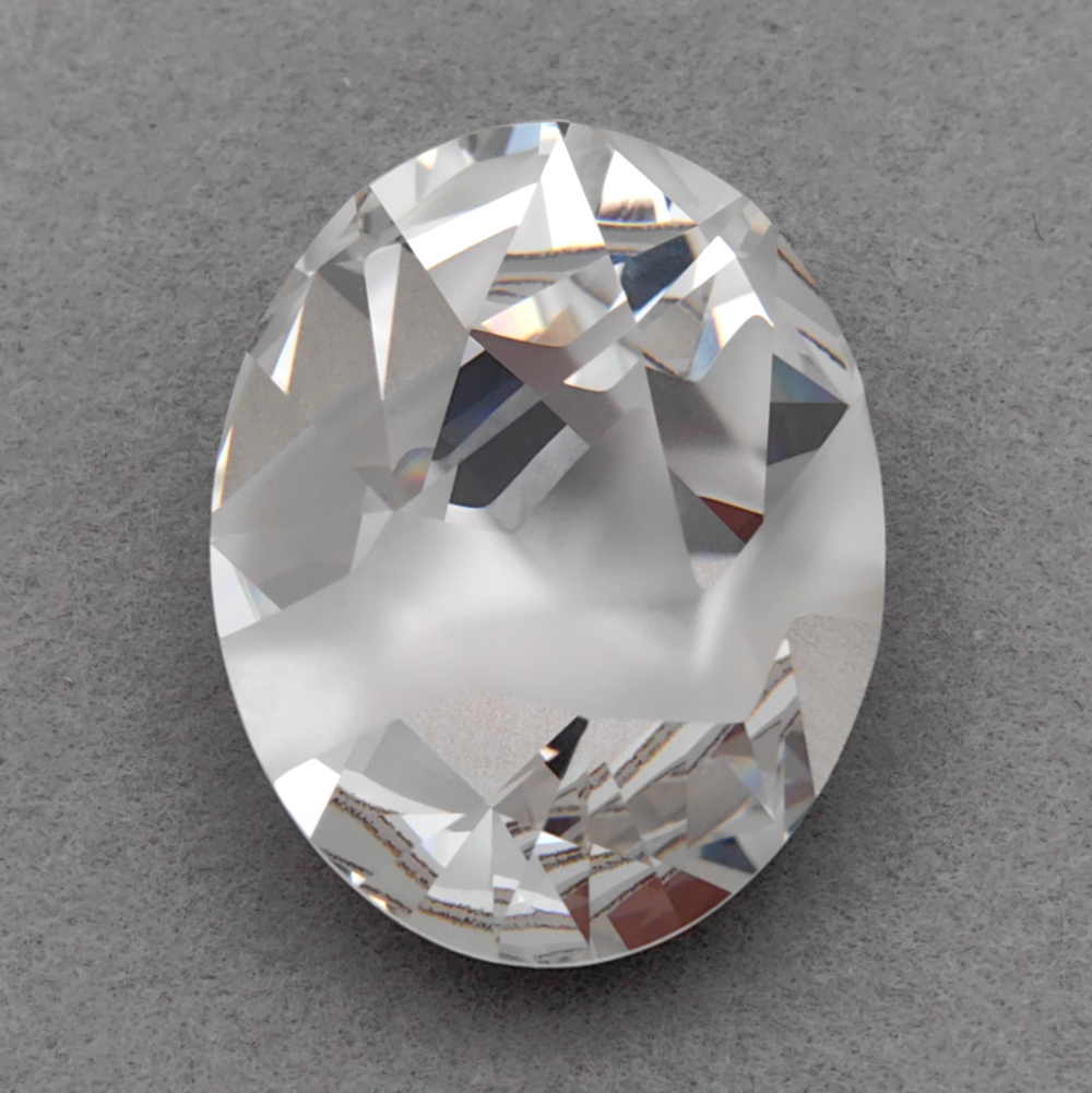 Swarovski 4921 Kaputt Oval, Crystal F