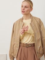 БАЗОВЫЙ РЕМЕНЬ С ТРЕУГОЛЬНОЙ ПРЯЖКОЙ ЗАМША КАПУЧИНО