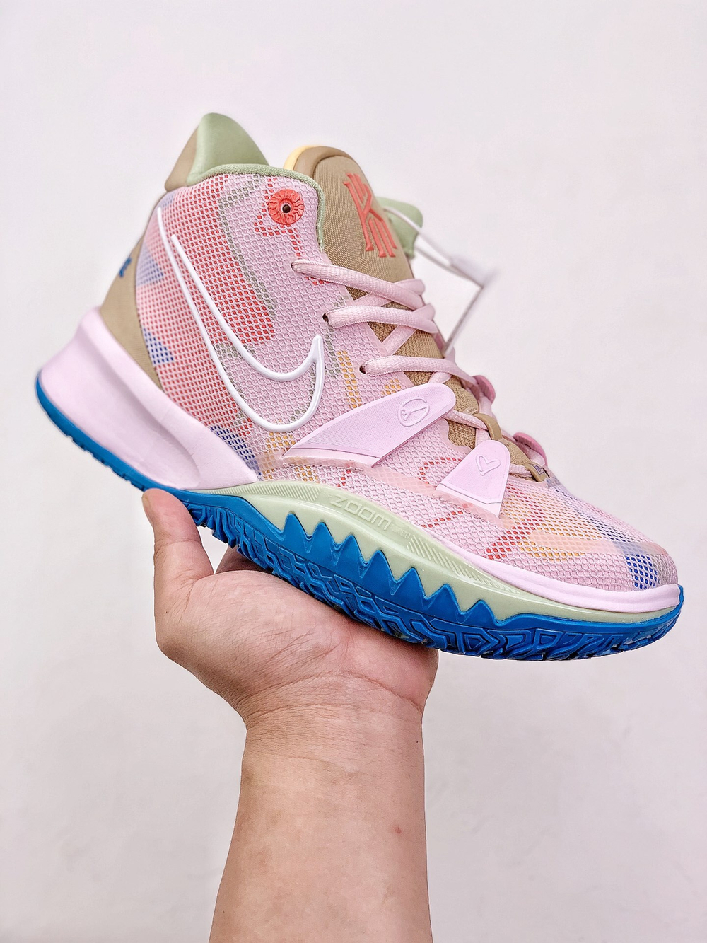 Nike Kyrie 7 1 World 1 People (GS)