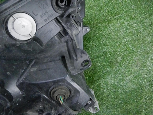 Фара левая Toyota Rav 4 CA40 (2015-2019) LED