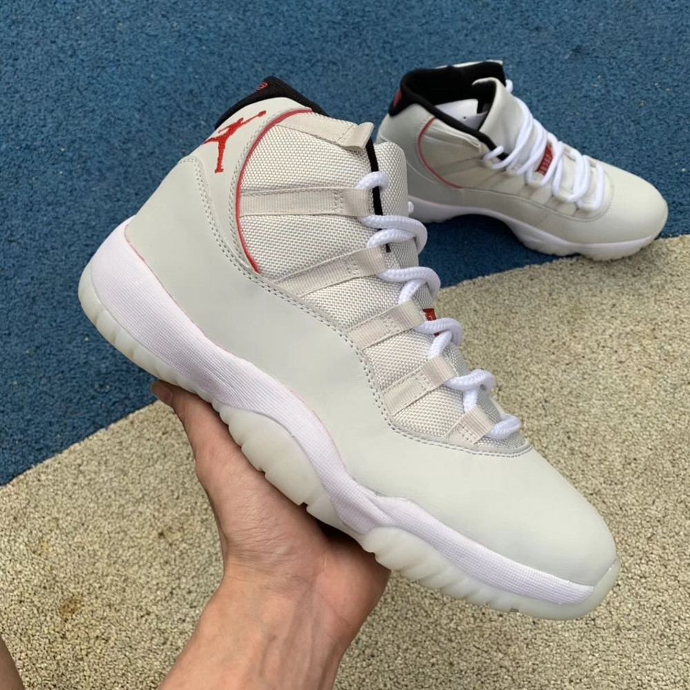 AIR JORDAN 11 RETRO "PLATINUM TINT"