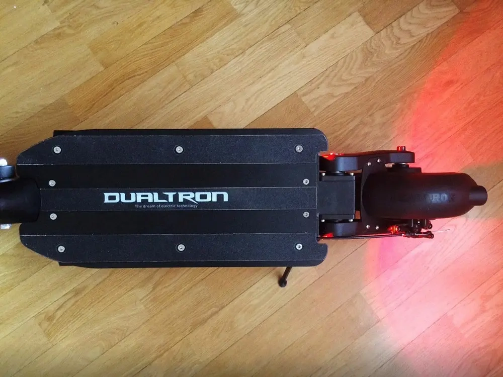Электросамокат Dualtron S