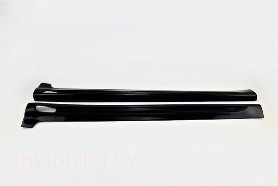 Накладки на пороги V.1 для VW Scirocco 2008-2017