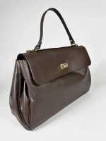 Женская сумка из натуральной кожи ягненка коричневого цвета