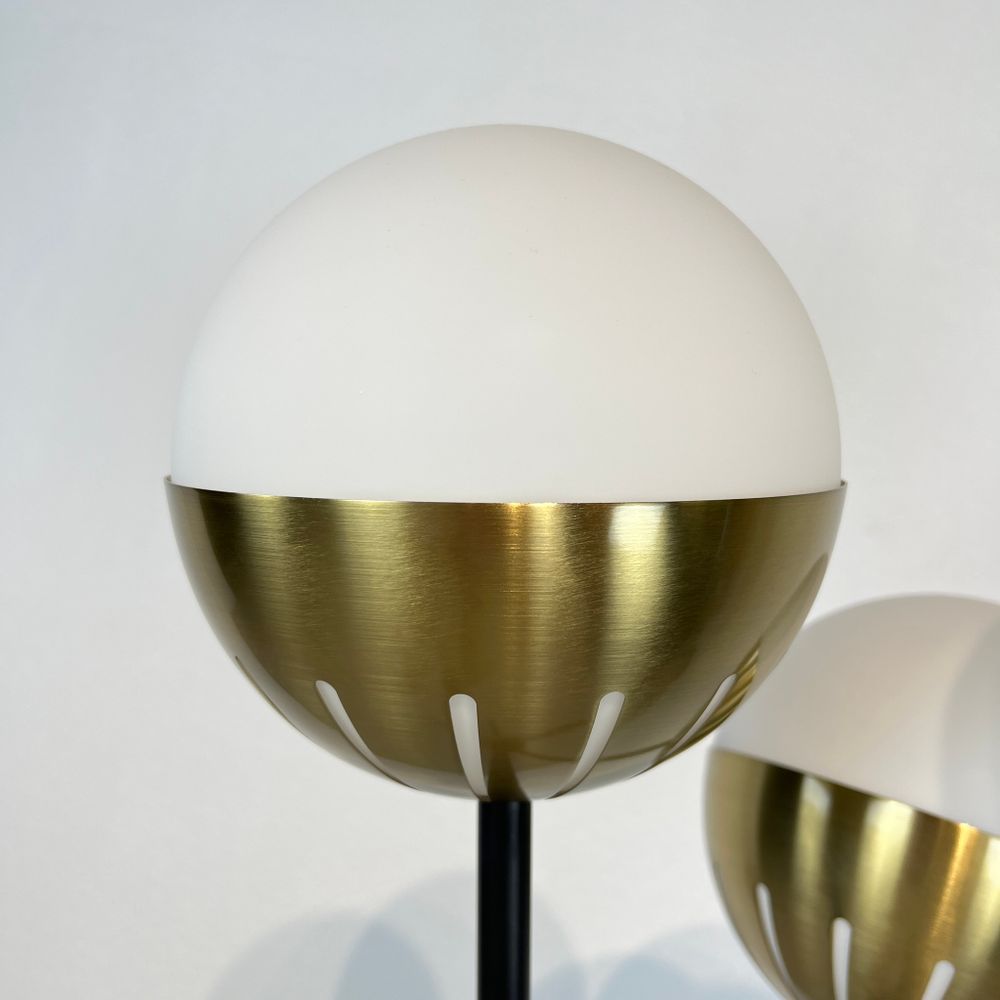 Торшер Caracas Tripod Floor Lamp