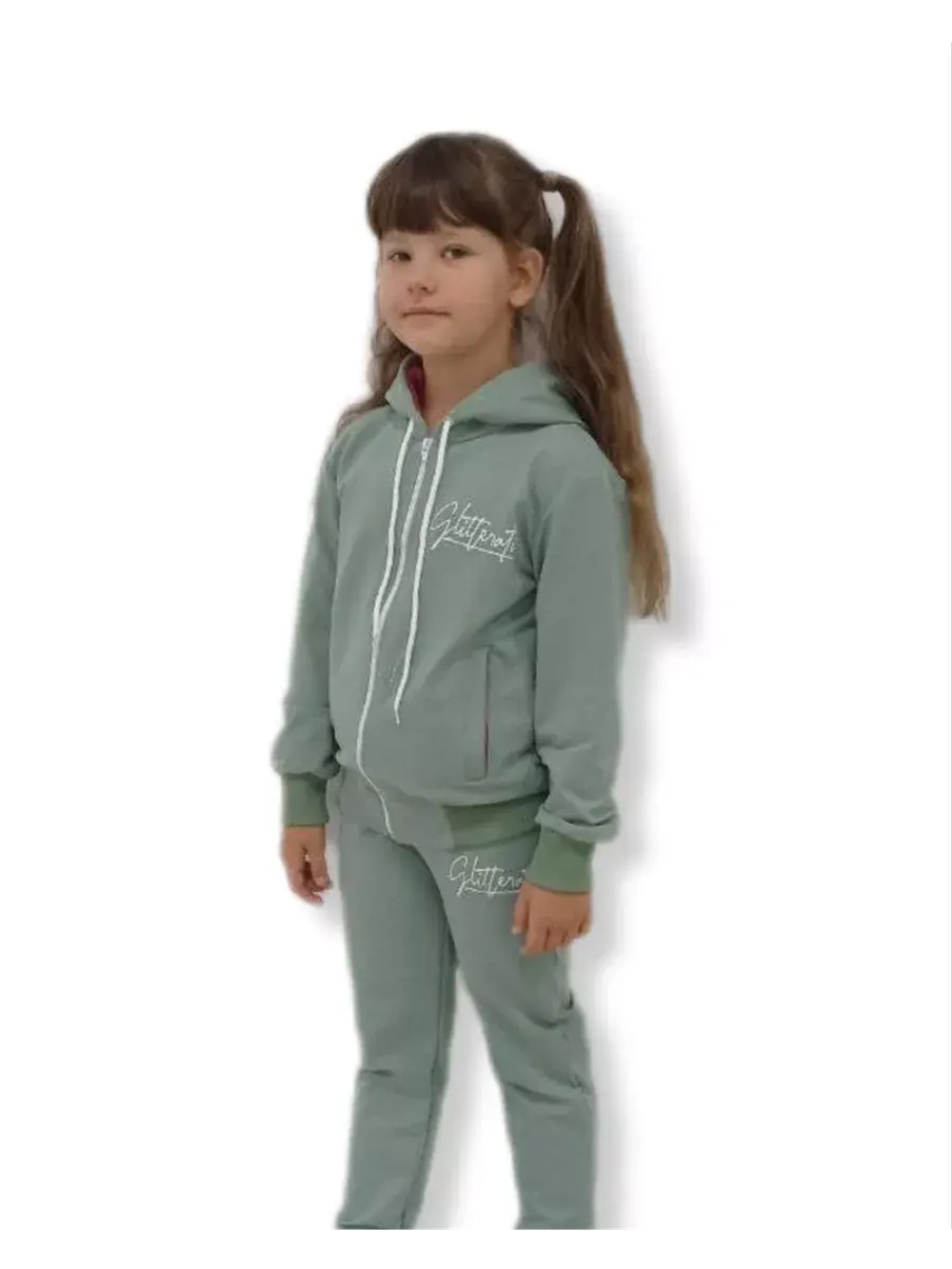 Спортивный костюм детский для девочки.