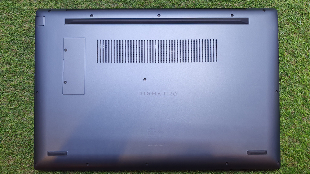 Ноутбук DIGMA Ryzen 7/16Gb/FHD