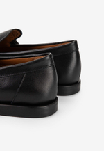 Лоферы // Rada // Black