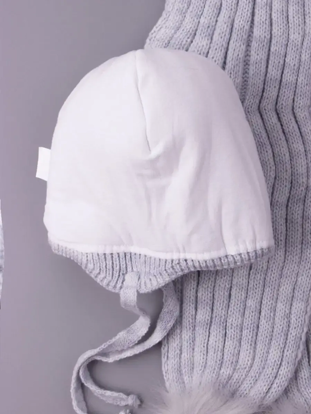 Шапка детская зимняя с помпоном и шарф