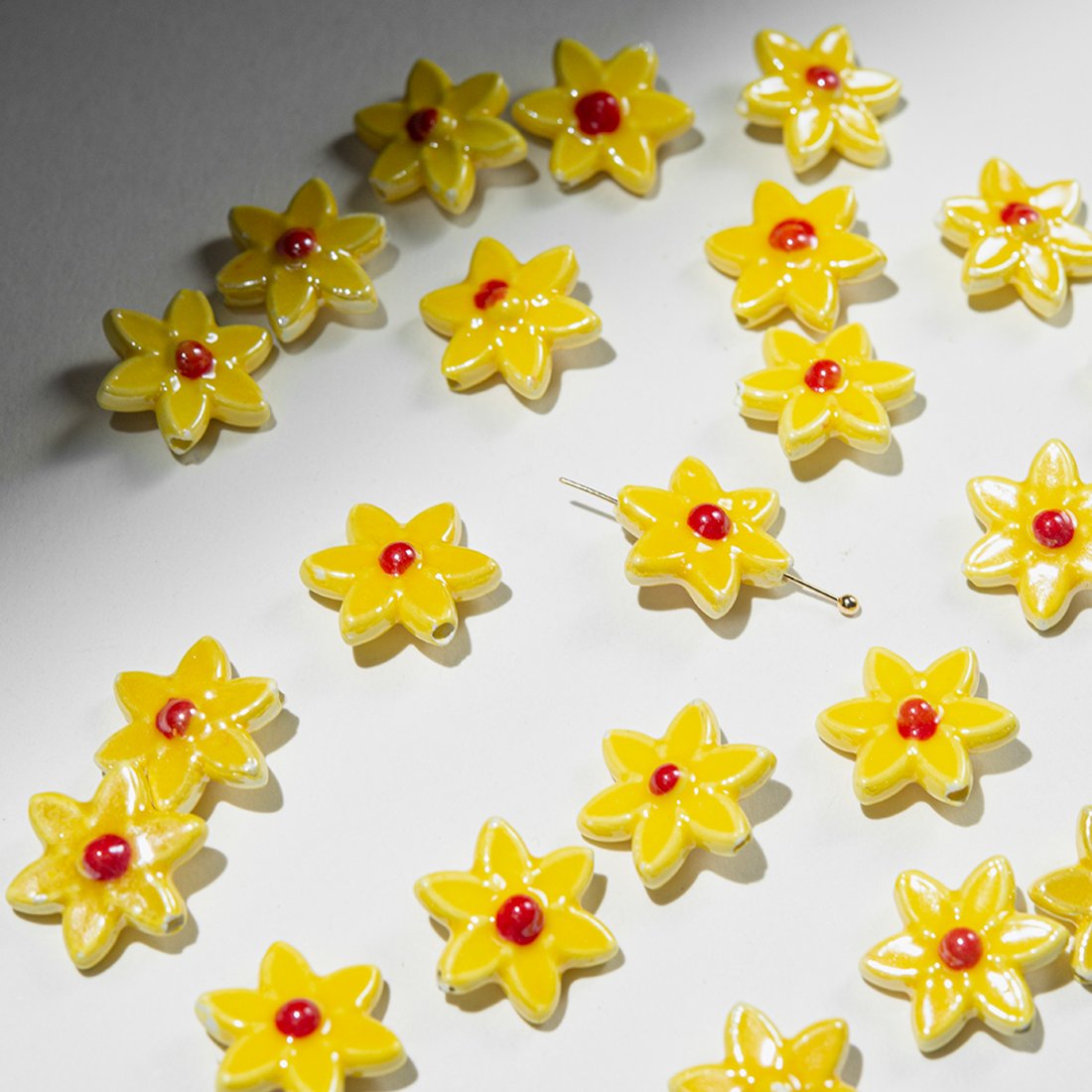 Бусина в форме цветка, 17*15,5мм, желтая, глазурированный фарфор