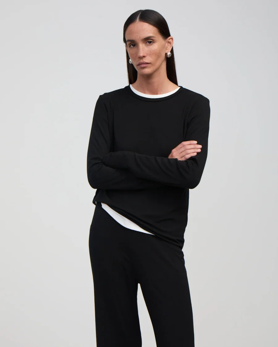 Лонгслив из модала, Черный