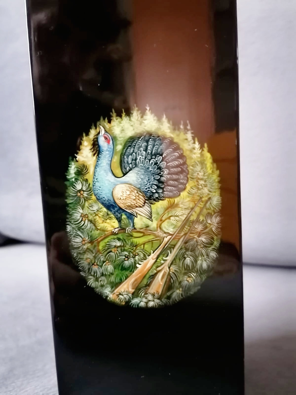 Подарочный футляр  под бутылку с полной росписью "Охота". (Палех)