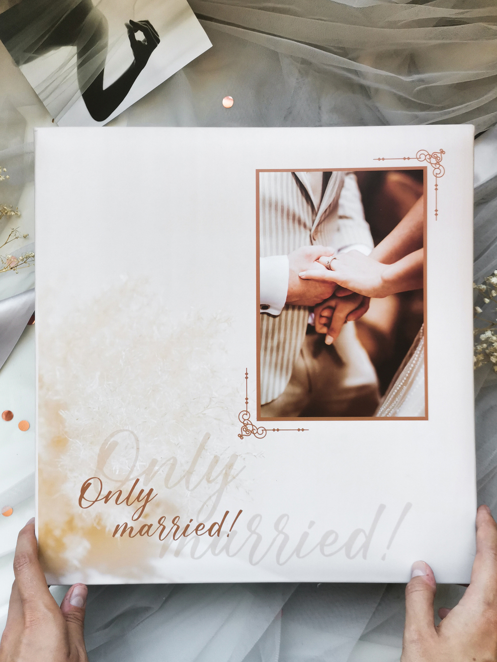 Фотоальбом на 500 фото 10х15 см, пластик. листы , кольца only married Новобрачные