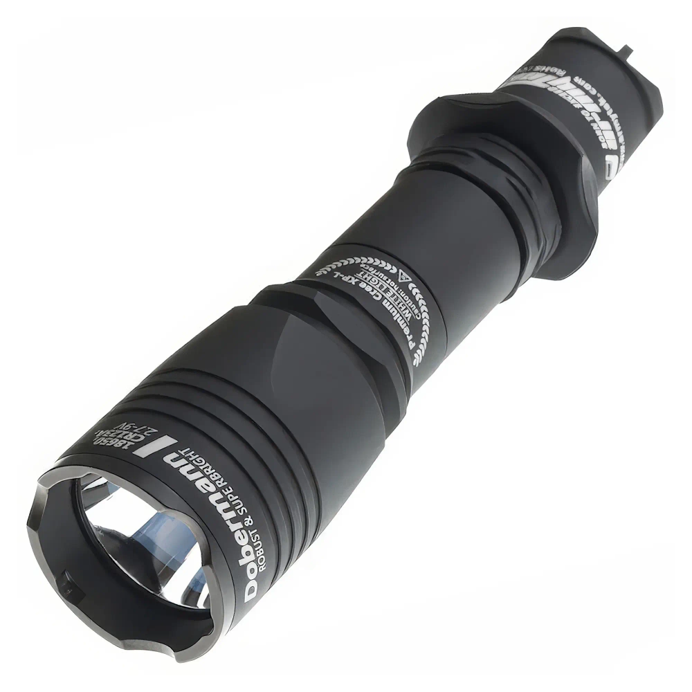 Тактический фонарь Armytek Dobermann Pro Magnet USB (теплый свет) - ракурс под углом