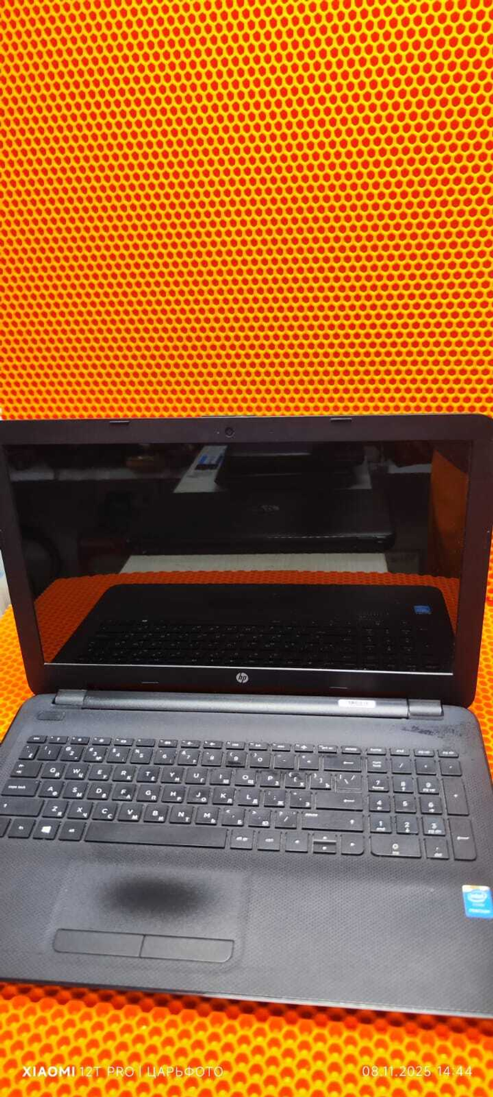 Ноутбук HP 15-ac005ur
