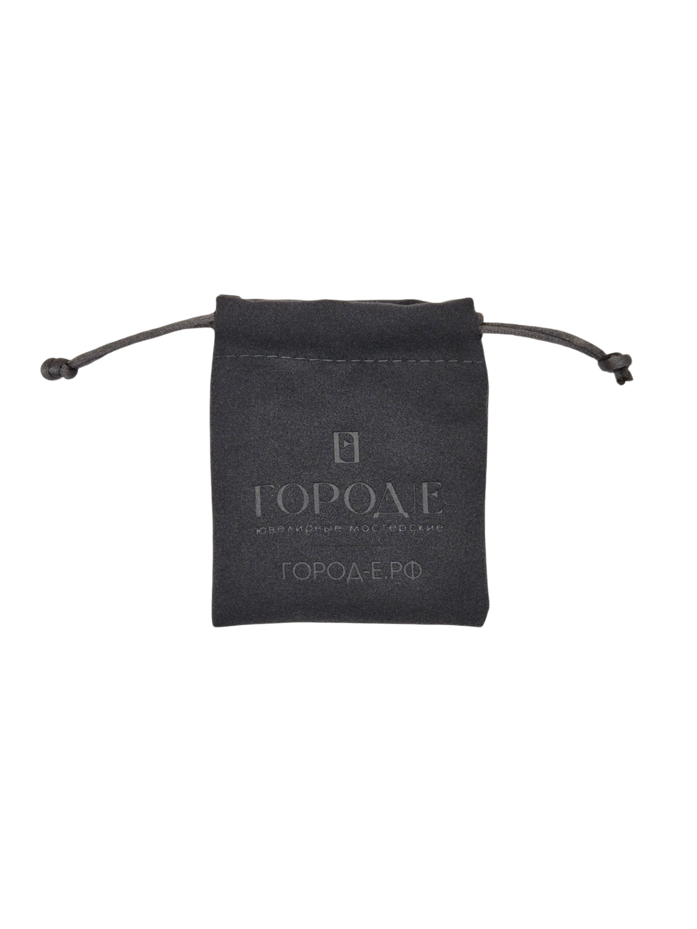 Кольцо из серебра со вставками бесцветных фианитов