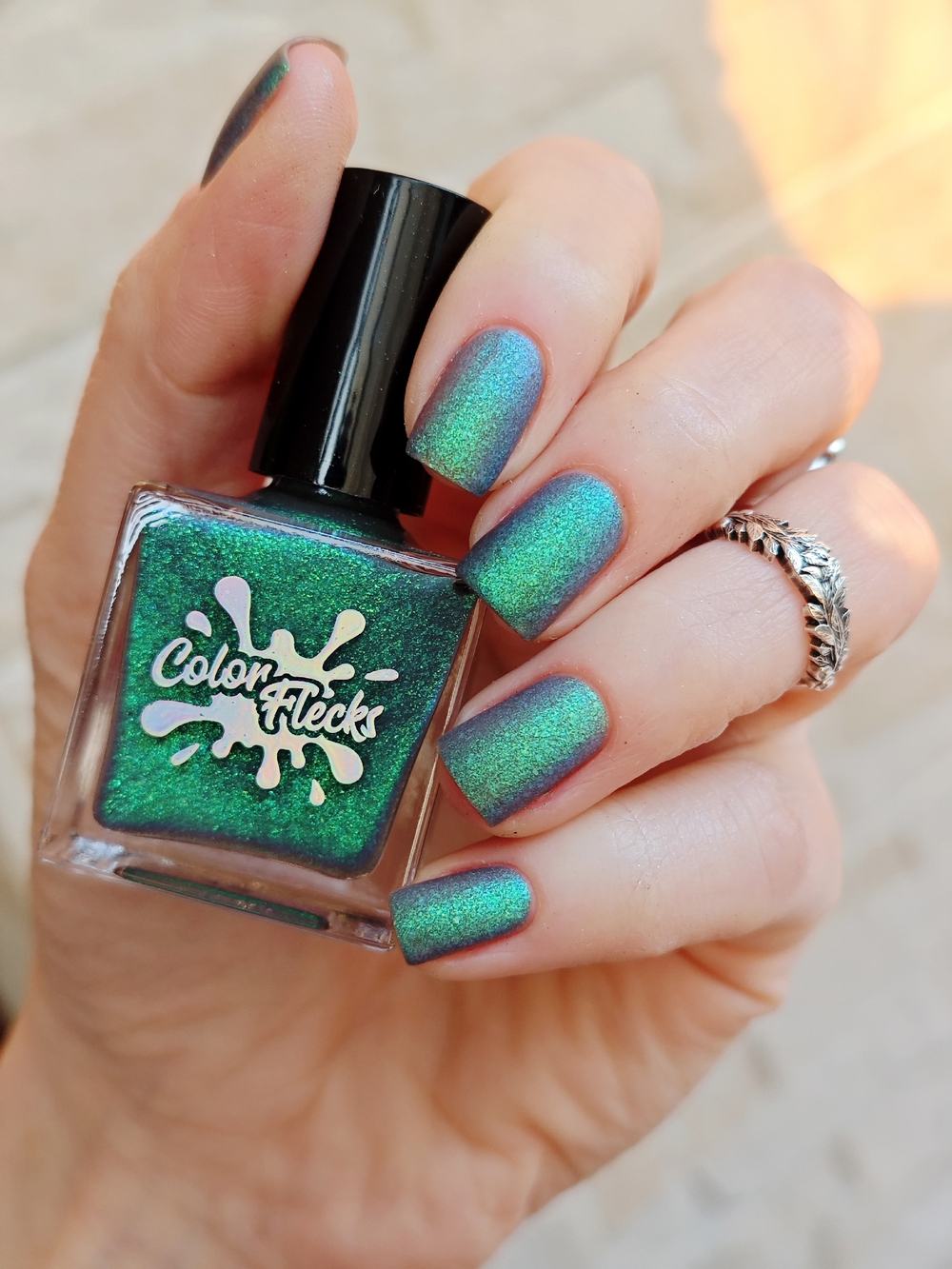 Fisher Fish / Лак для ногтей