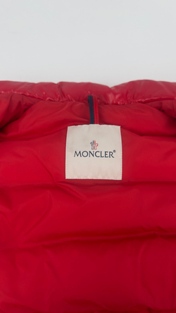 Жилет Moncler