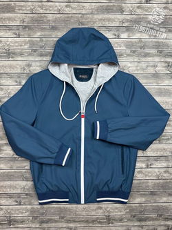 Бомбер с капюшоном Kiton