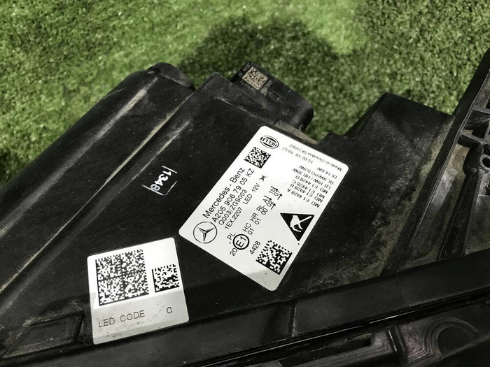 Фара левая Mercedes C w205 (2018-2023) LED