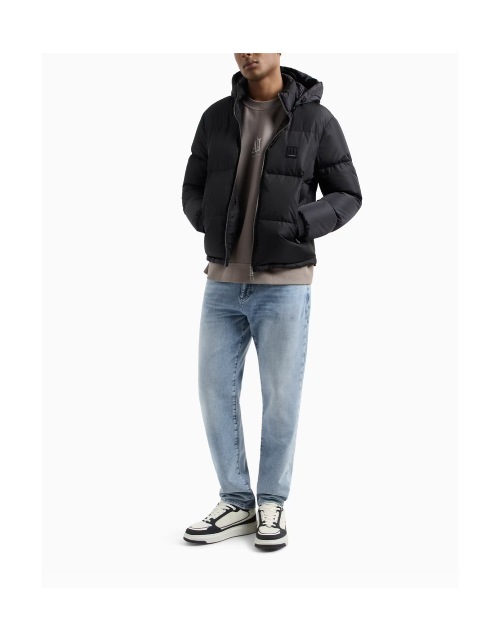 Джинсы Armani Exchange