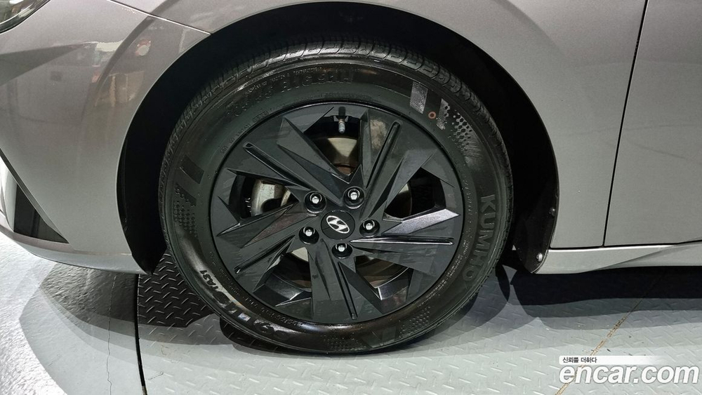 Hyundai Avante (CN7) 1.6 (06.2020)