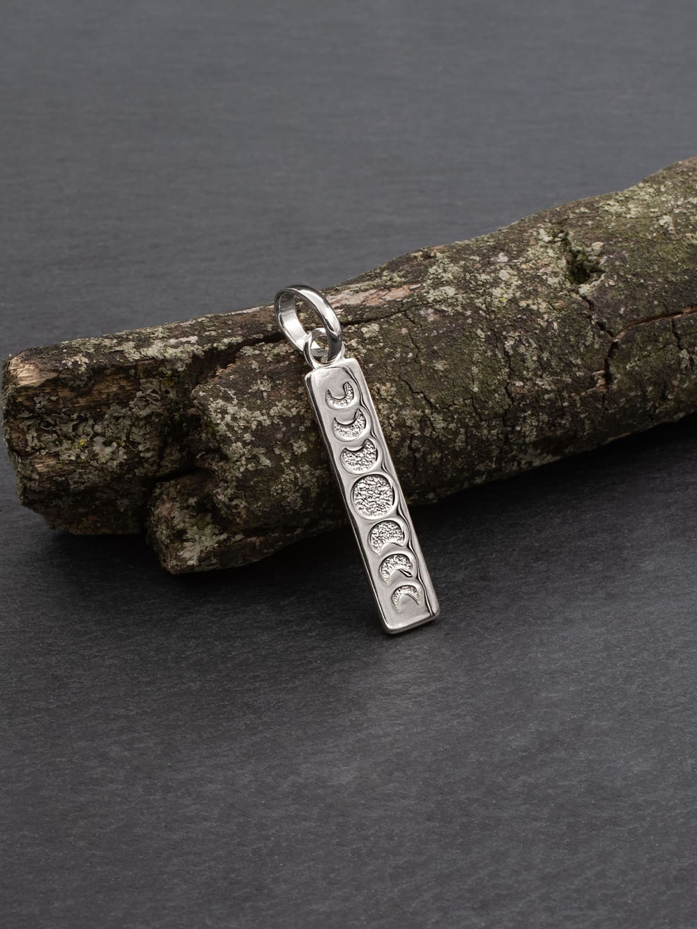 Кулон прямой с Фазами луны из серебра