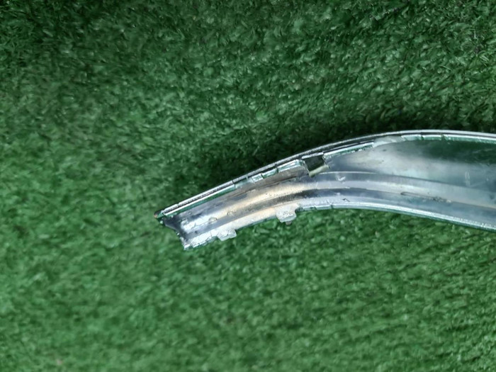 Молдинг заднего бампера левый Geely Monjaro 21-нв