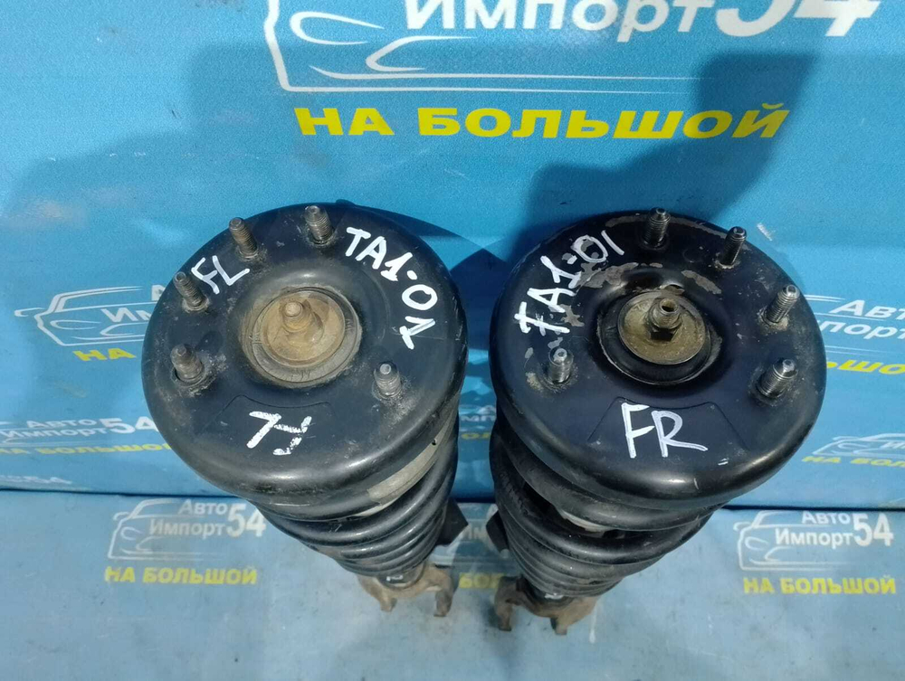 Стойка передняя правая Honda AVANCIER 1999-2003