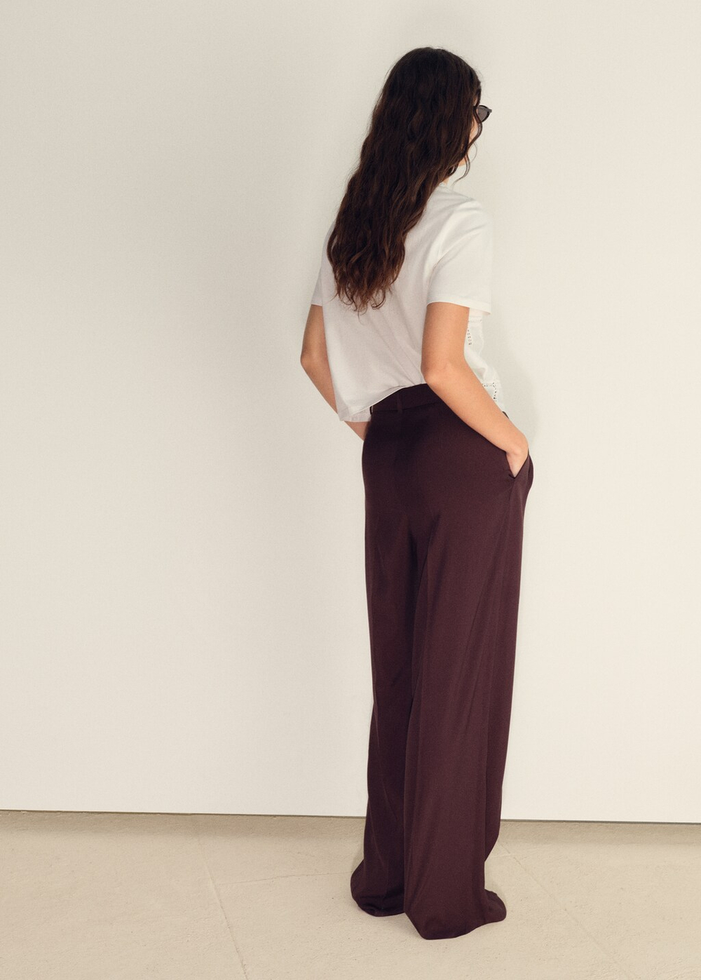 Футболка с вышивкой