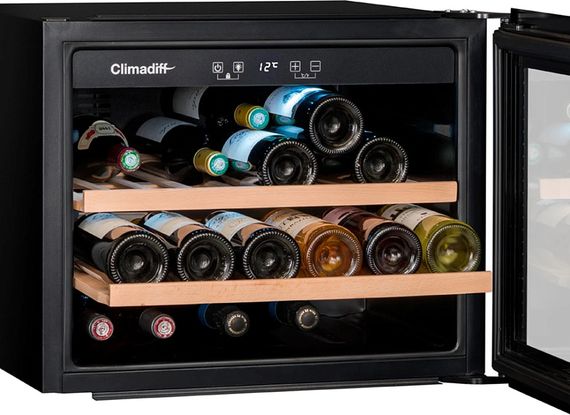 Винный холодильник Climadiff CBI28S1B