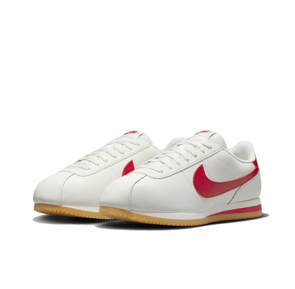 Мужские кроссовки Nike Cortez Leather 'Sail University Red Gum' DM4044-110