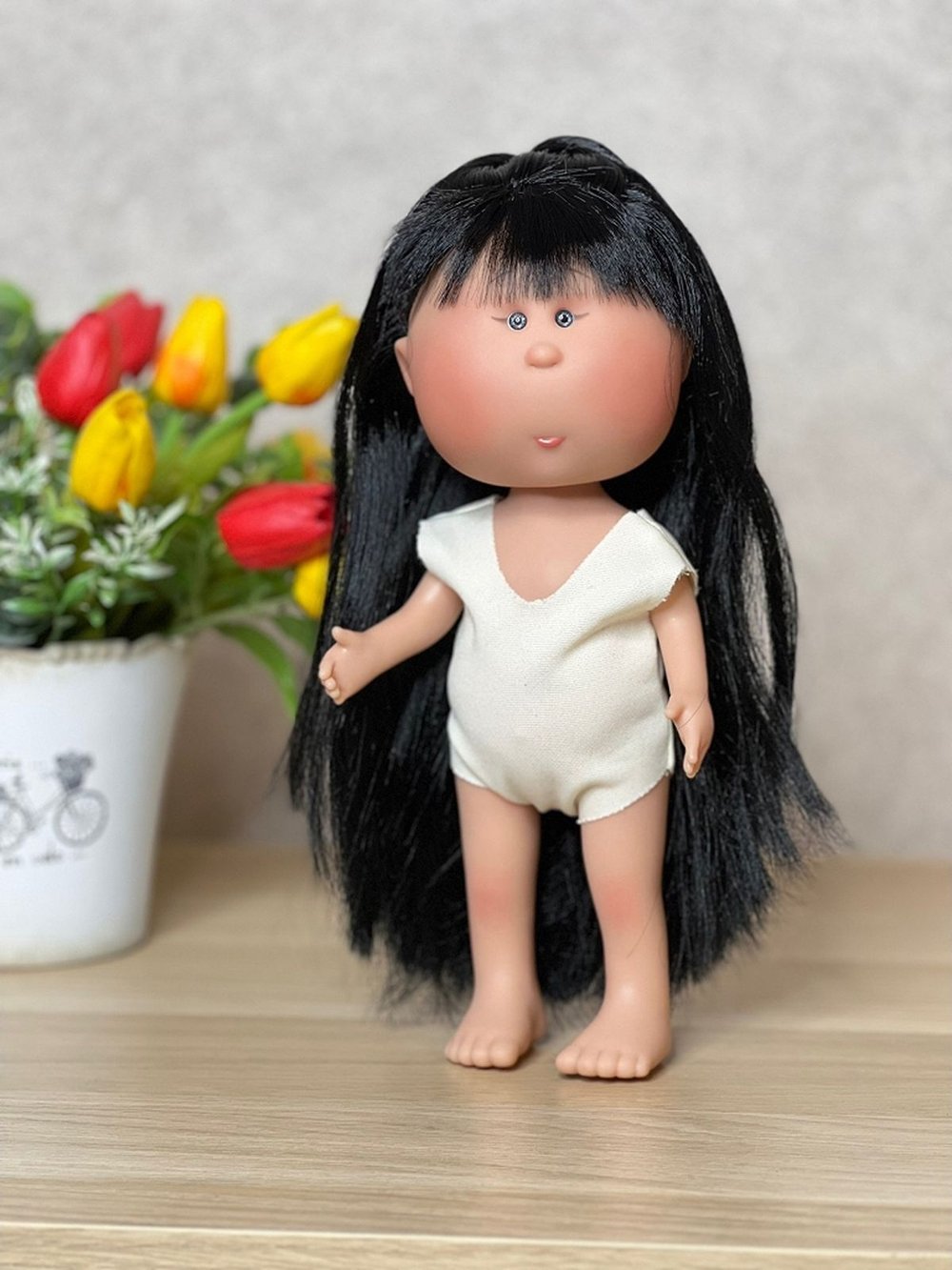 Кукла Nines виниловая 30см MIA CASE Black (3420)