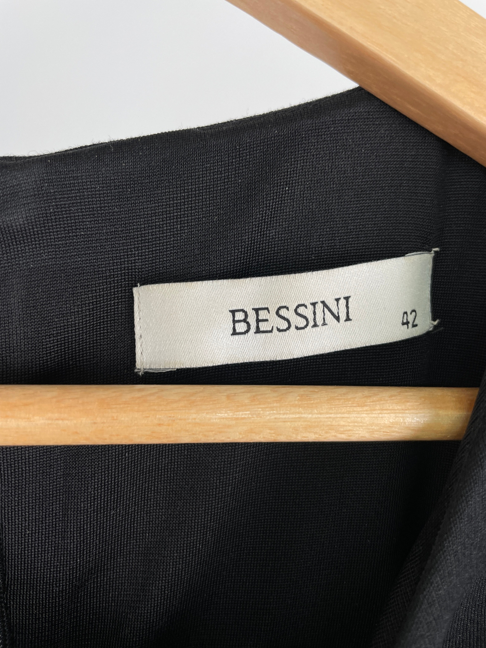 Платье Bessini