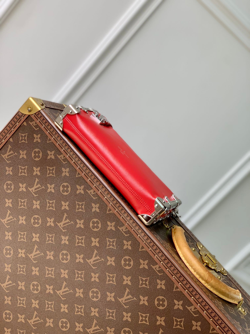 Louis Vuitton Slim Trunk