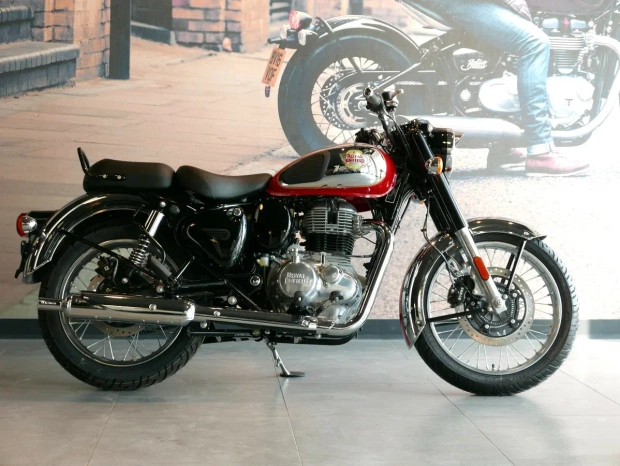 Royal Enfield Classic 350 Chrome Red, 2023 (3 км)