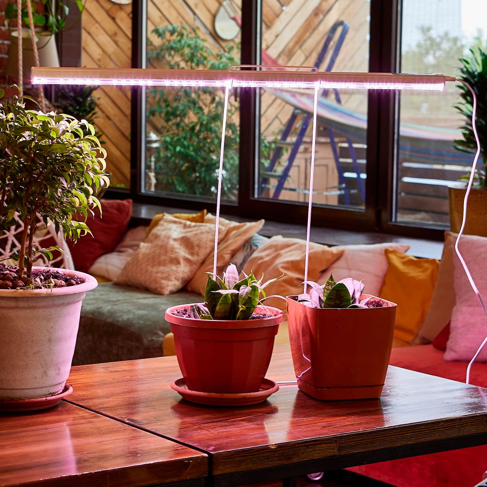 ULI-P33-35W-SPLX IP40 WHITE Светильник для растений светодиодный линейный. 1150мм. выкл. на корпусе. Алюминий. Спектр с дальним красным для фотосинтеза. TM Uniel