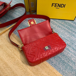 Fendi Baguette 27 cm