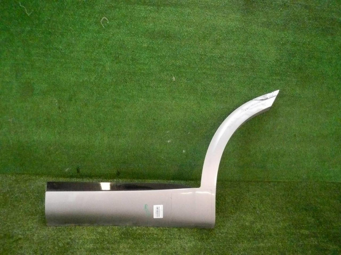 Накладка двери задняя левая Genesis GV70 (2020-н.в.)