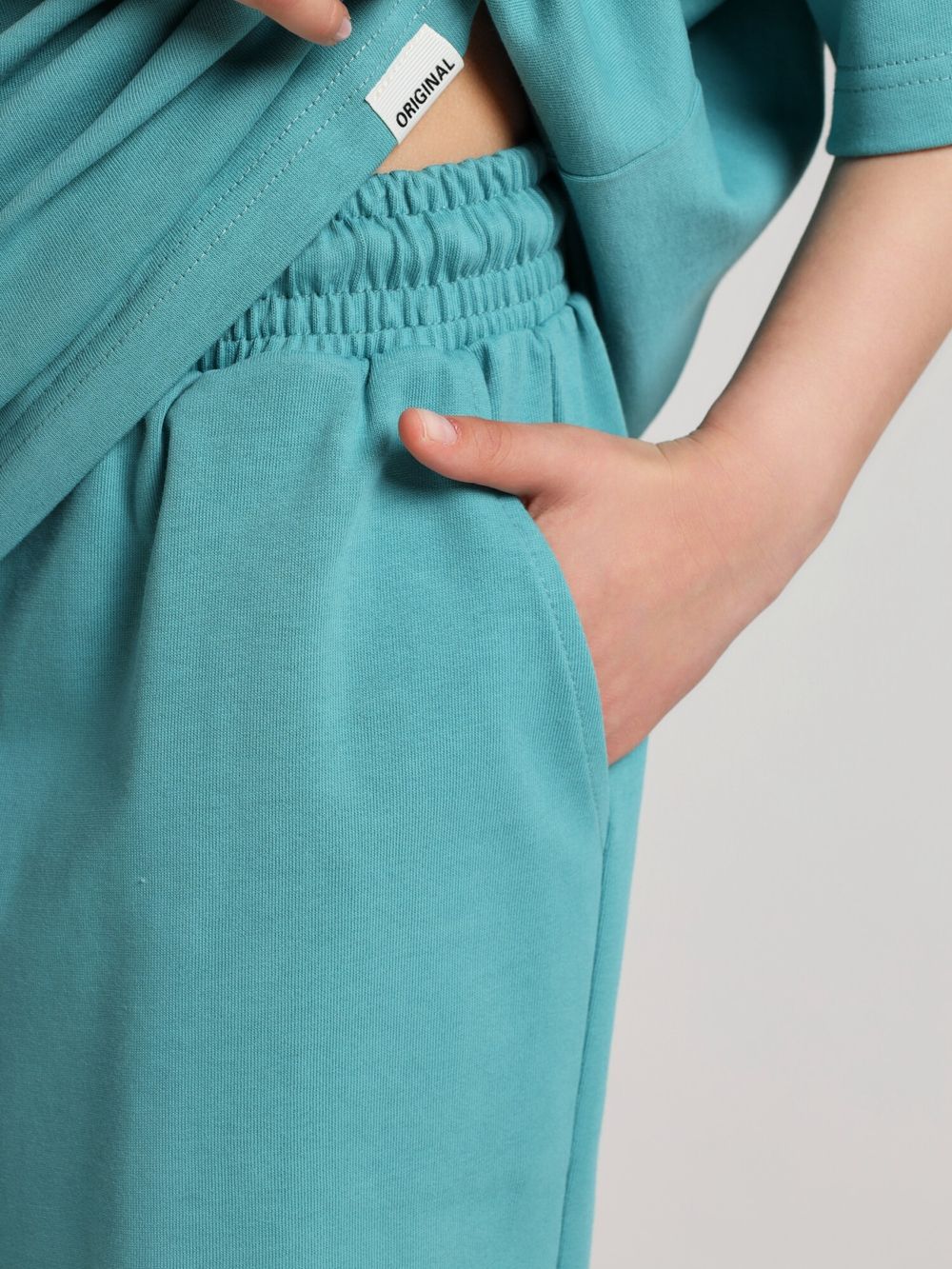 Костюм для девочки Азарт-1 Виотекс ЗЕЛЁНЫЙ